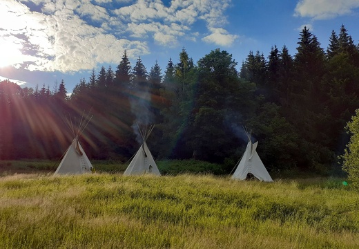 Tuaregové: táboření v teepee 