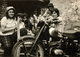 1976 brigada SSM 02