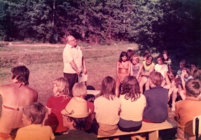 1975 rohozna 12