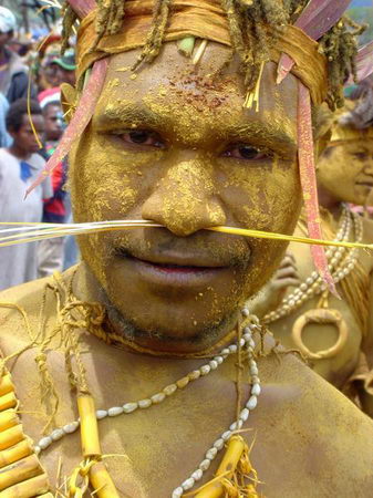 89058-Goroka-Show-2-0.jpg